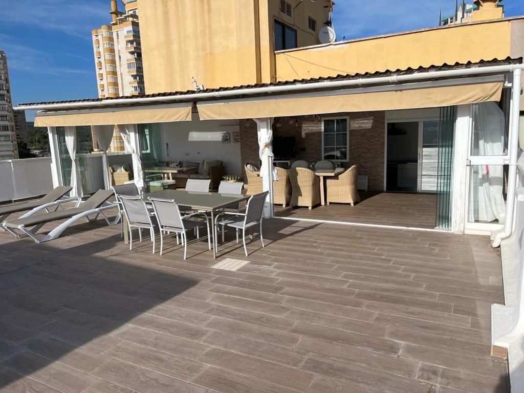 Atico Con Enorme Terraza Y Chill Out Particular Διαμέρισμα Μπένιντορμ Εξωτερικό φωτογραφία